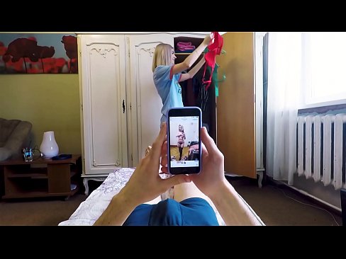 ❤️ 義理の姉が、ママが帰ってくる直前に弟を勃起させる ❤❌ ジャストポルノ ❌️❤